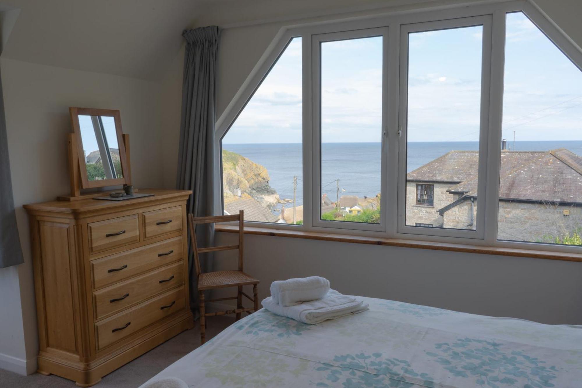 Spinnaker Cadgwith Holiday Home Luaran gambar